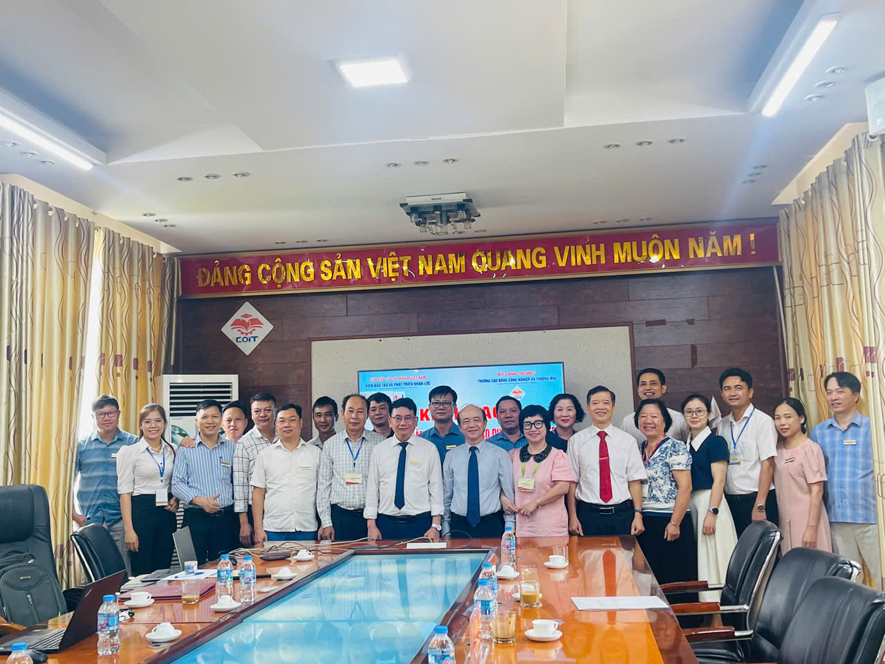 Khai mạc đánh giá ngoài đánh giá ngoài cơ sở giáo dục nghề nghiệp tại Trường Cao đẳng Công nghiệp và Thương mại