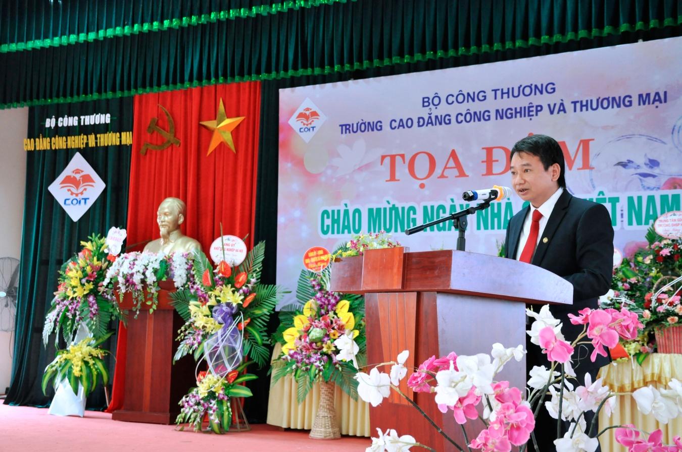 ĐẦM ẤM VUI TƯƠI ĐÓN NGÀY NHÀ GIÁO VIỆT NAM 20/11