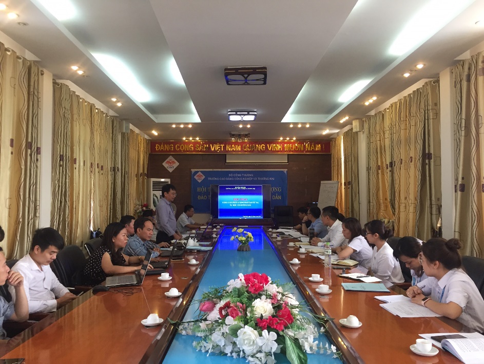 Hội thảo nâng cao chất lượng đào tạo từ xa, tự học có hướng dẫn tại COIT