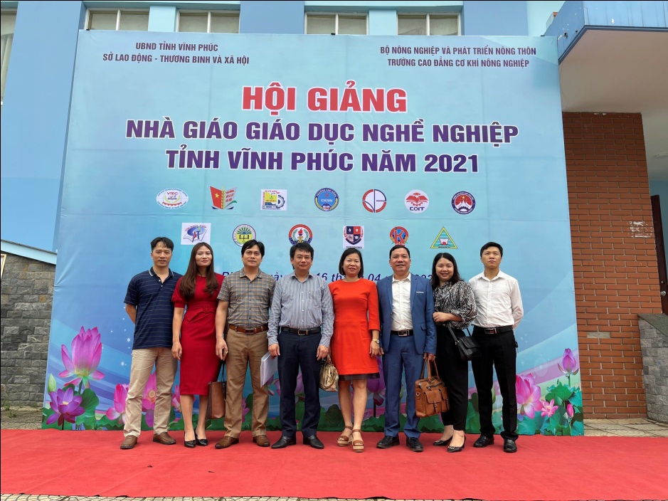Trường Cao đẳng Công nghiệp và Thương mại tham gia Hội giảng nhà giáo giáo dục nghề nghiệp tỉnh Vĩnh Phúc năm 2021